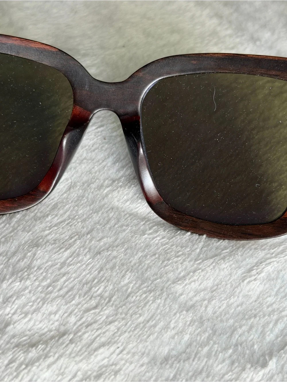 Abalone Pattern Square Sunglasses with Purple Lenses
